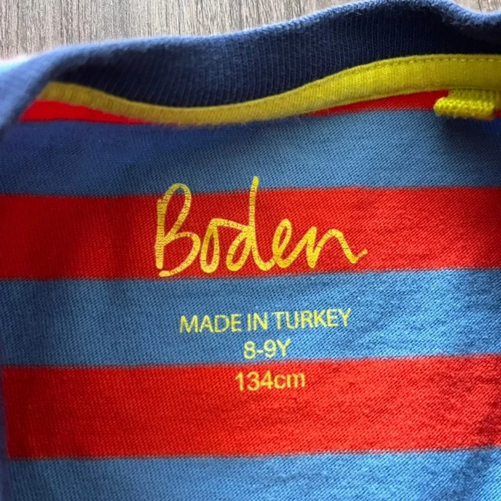 Boden Cotton Striped Crew Neck Long Sleeve Tee Blue Red Stripes size 8-9Y 134cm‎